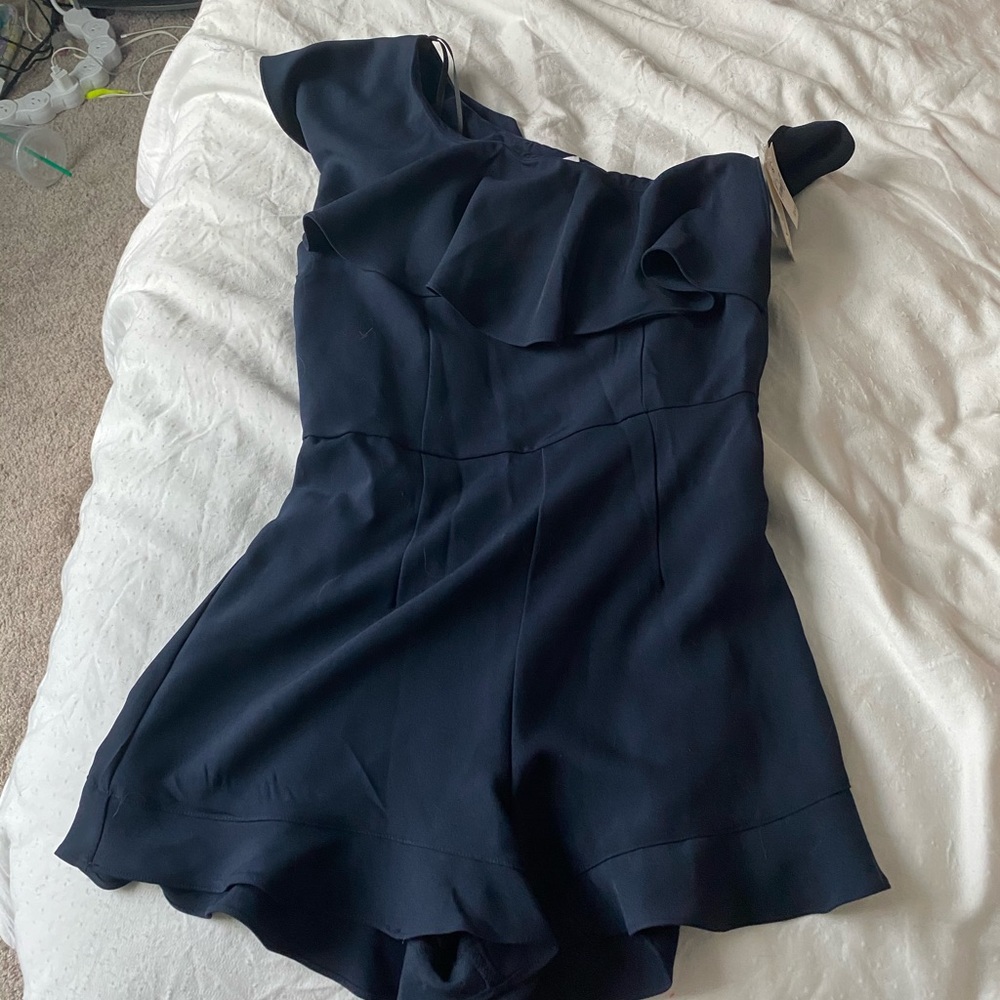 One Shoulder Navy Ruffle Romper - Picture 2 of 3